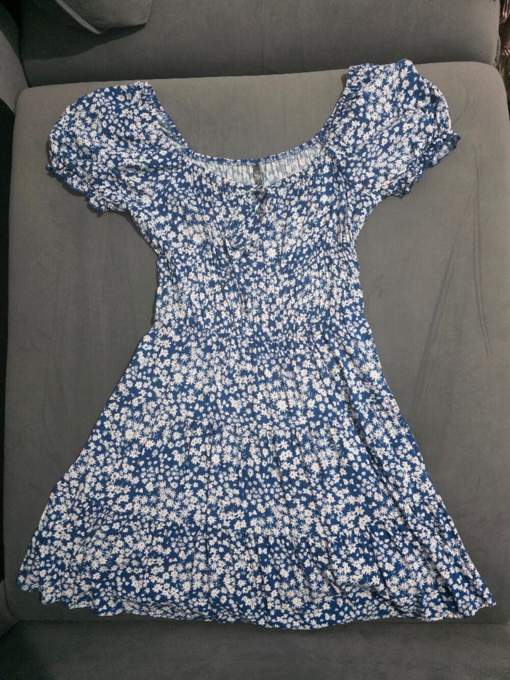 Nevena Rae Floral Spring / Summer Dress Size Medium – Excellent Condition